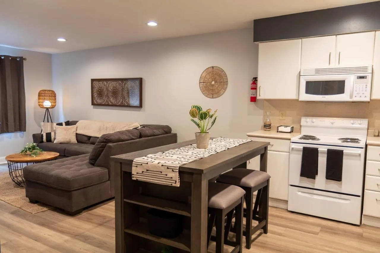 2 Bedroom In The Heart Of Columbus 0*,  United States